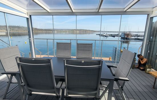 Seehaus Pippa mit Sauna und Whirlpool direkt am See