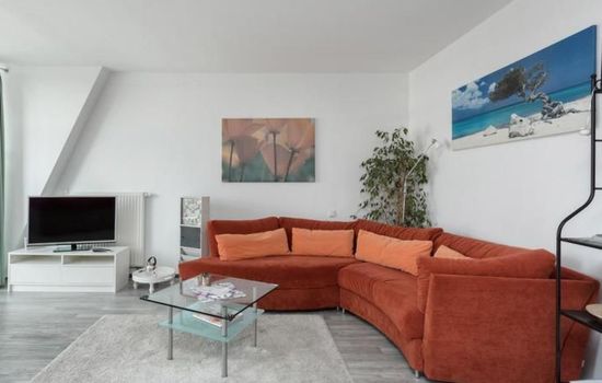 mit eigenem Parkplatz