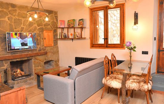 Angepasste rustikale Wohnung für 4 Personen Pobla de Lillet