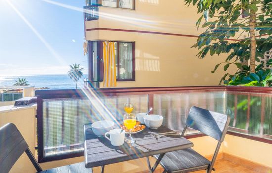 Casa Linda vor dem Strand , Pool, Padel