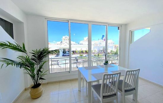 Appartement in Oasis Del Sur mit Beheiztem gemeinsamem Pool