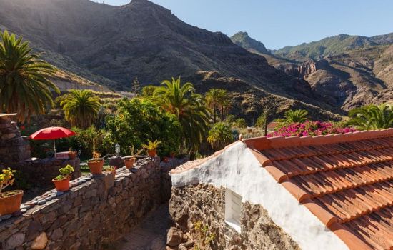 in El Risco mit Garten, Terrasse und Grill