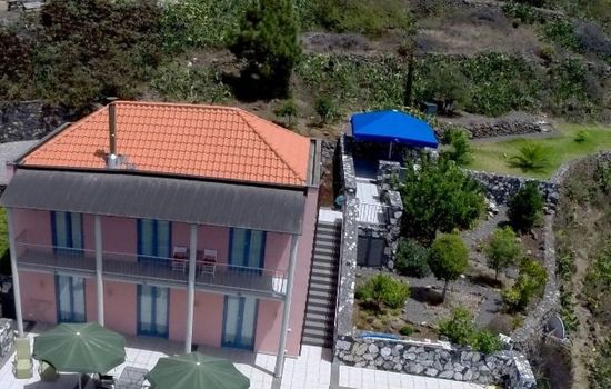 Nettes Ferienhaus in Tijarafe mit Privatem Pool und Panoramablick