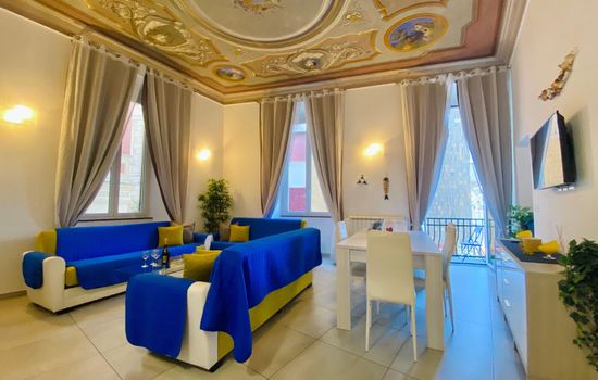 Charmante Wohnung mit Meerblick und Garage