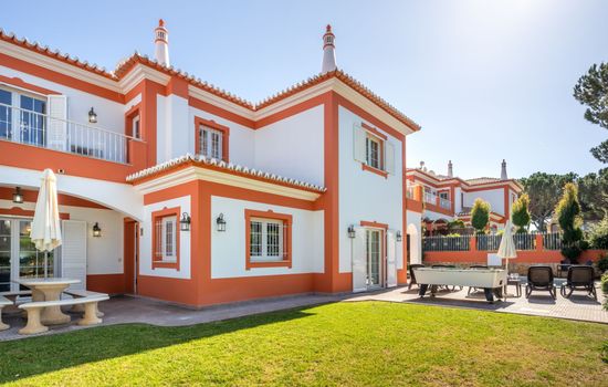 4-Schlafzimmer-Villa R2, Garten, Pool, Strand