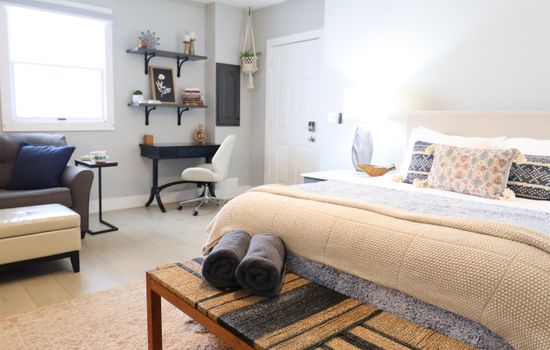 Designed with comfort in mind. 100% cotton linens, Nectar Mattress and multiple pillows to choose from.