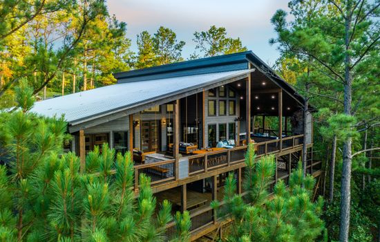 Two Large Decks Overlooking Pond.