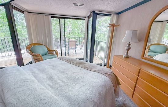 A window to the woods—enjoy quiet mornings with nothing but the sound of nature.