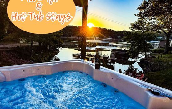 Fall Days & Hot Tubs Stays--This is A Lakecation Vacation