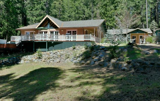 Shasta Woodland / Shasta Cottage