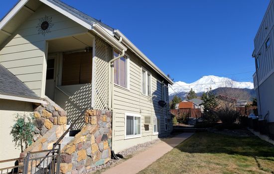 Side yard with Mt. Shasta