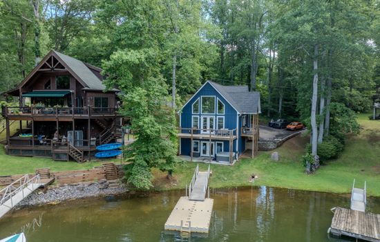 Set in a quiet cove on Lake Santeetlah- enjoy your own private dock