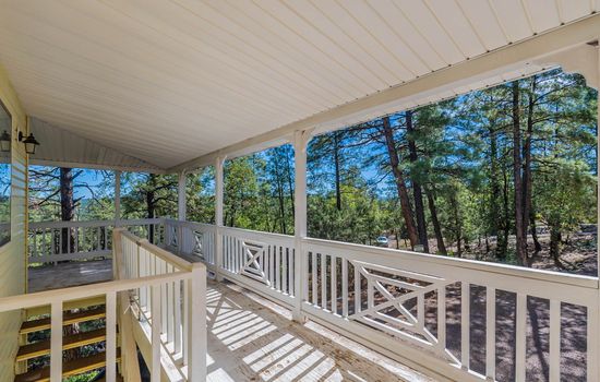 Love the upper balcony to relax and take in the view.