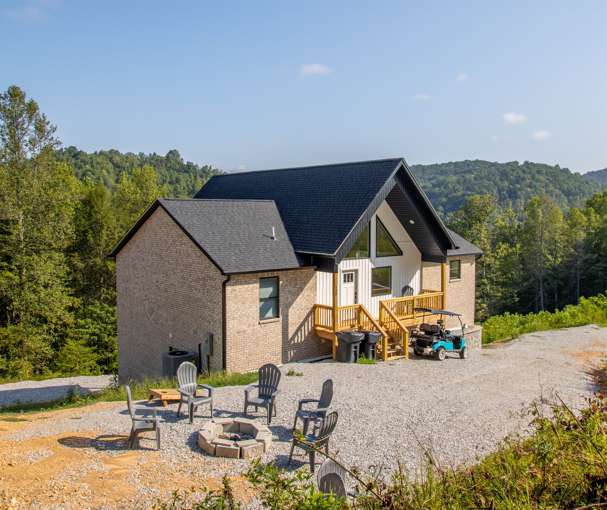 Fall Special!  4+ nights get 15% off Viewtastic! 6BR Sleeps 18 with Boat Slip