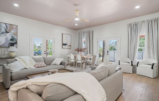 Light, bright, and airy—the heart of your vacation.