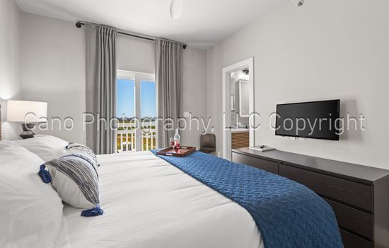 Waterfront 4BR Duo | Modern SPI Units 301 + 401