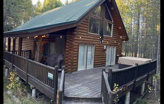 Welcome to Island Park Getaway!