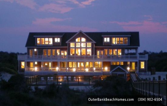 Panoramic ocean views from every angle — beauty and calm in every room.