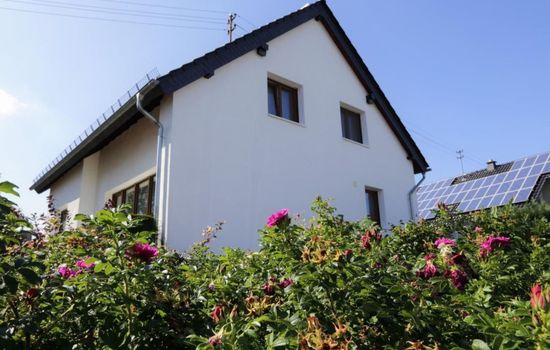Kinderfreundliches Ferienhaus in Mastershausen mit Garten, Grill und Terrasse