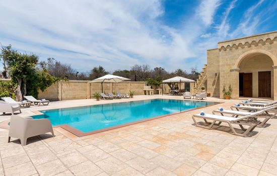 Modernes Bauernhaus mit Pool in der Nähe von Otranto-Salento