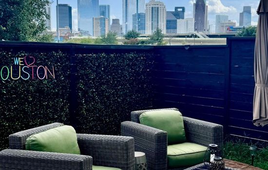 H-Town Trendy Retreat mit atemberaubendem Skyline-Blick