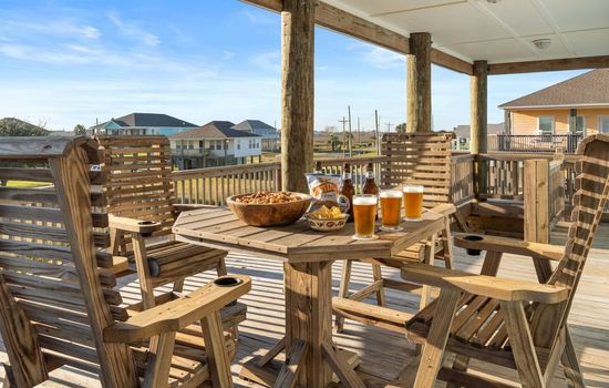 Pet-Friendly Beach House Steps to Sand