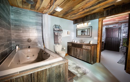 Connie barn lores 026