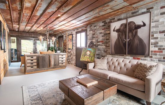 Connie barn lores 020