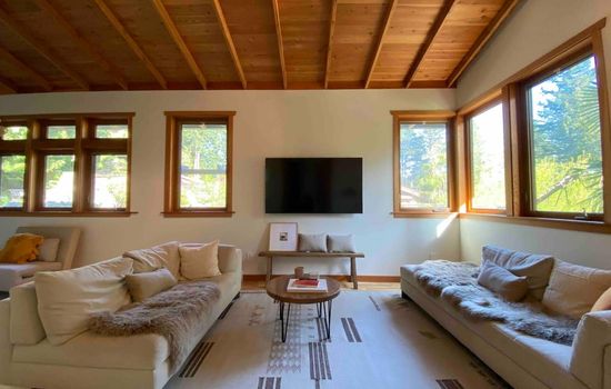 Palm Retreat House-Luxury Home Near Snug Cove