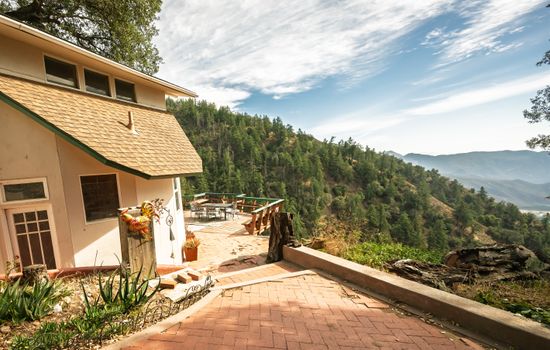 Rustic House with Serene Views of Nature