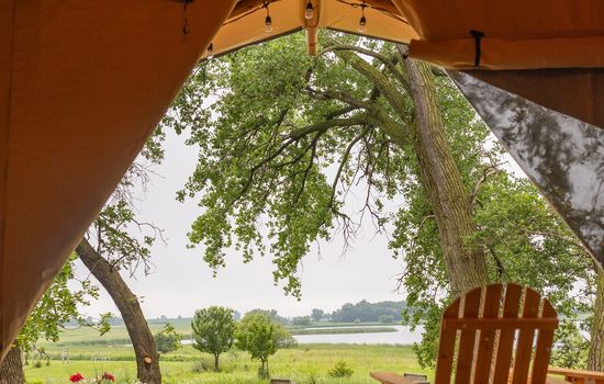 Boutique Vineyard Stay at Painted Prairie