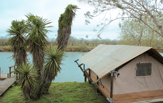 Peaceful Glamping Minutes from SpaceX