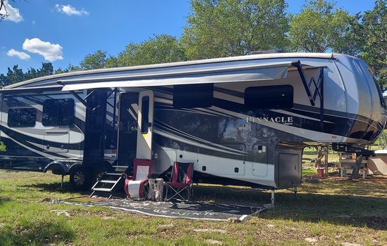 Main View of Pinnacle RV