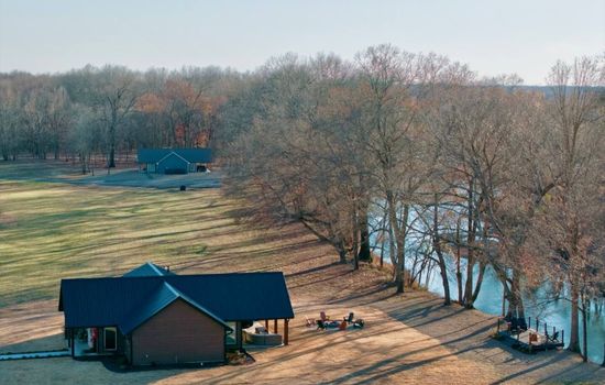 2 Riverfront Homes| Sport Fishing Pond| Free Wood