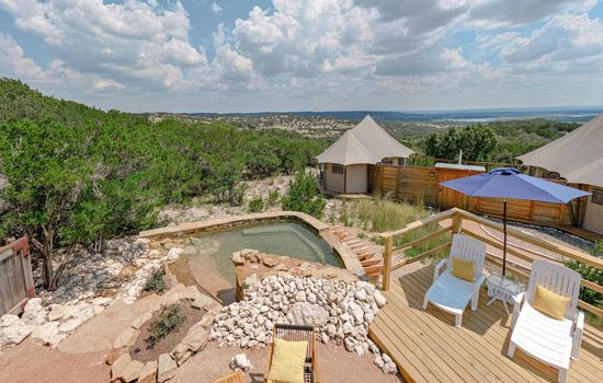 Luxury Suite 2 - Safari Tent - Outdoor Soaking Tub