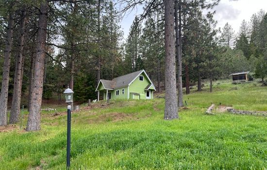 30 Night Minimum, Shasta View Chalet