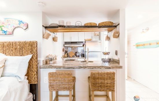 Fully Equipped Kitchen with Bar Seating