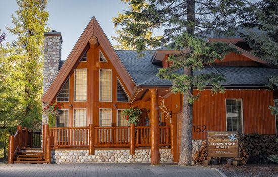 The Stemwinder Chalet by Simply Kimberley