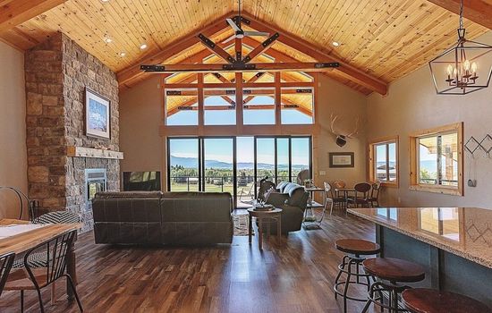 Relax and enjoy the beautiful valley views at Canyon Pines Retreat