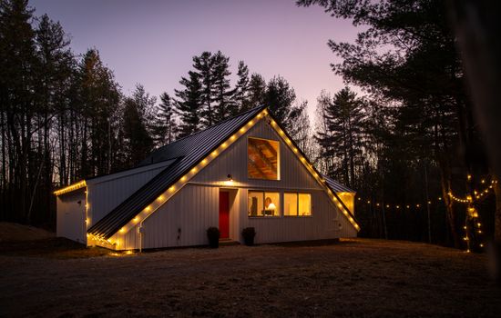 enjoy the A-Frame in the middle of the forest; just 7 minutes to base of Stratton mountain