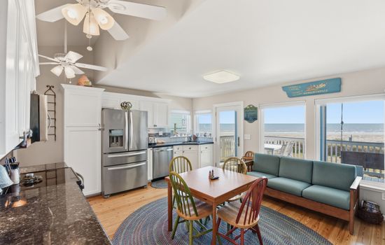 Beachfront Family Retreat | Steps to Sand