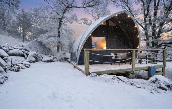 A Peaceful Winter Glamping Hideaway