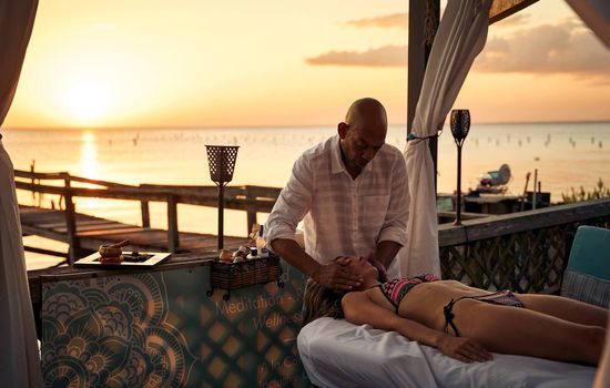Experience Reiki, Massage, Sound Bath, Meditat and more at Runaway Bay Lodge