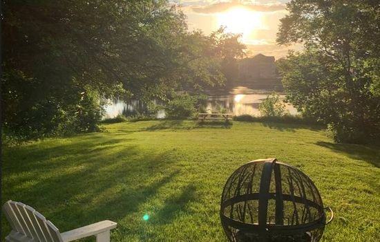 Riverfront Rustic 1824 Mansion