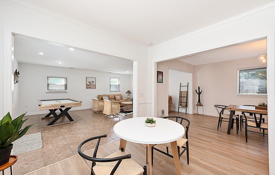 Breakfast Bistro Table