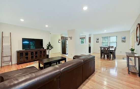 Open Floor plan perfect for Family Time