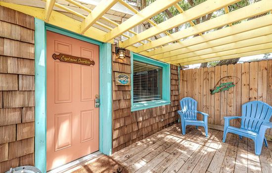 Entrance with front porch exclusive to Captain's Quarters