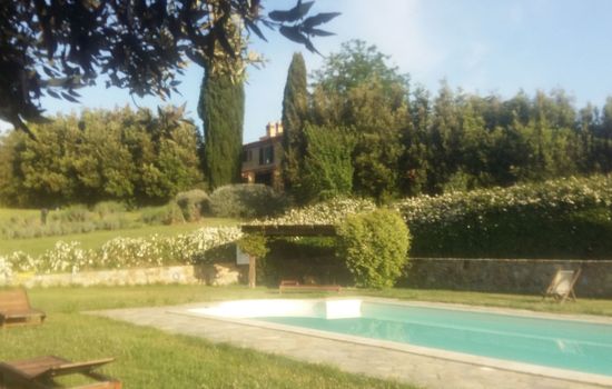 Haus mit Gartenblick