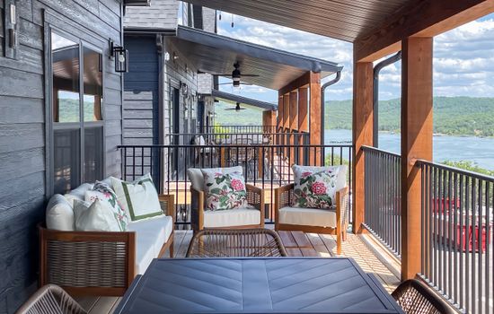 Main level deck seating looking at the lake