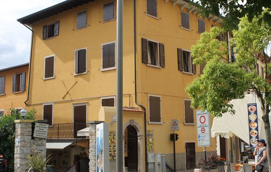 Wohnung in Malcesine mit Privatstrand